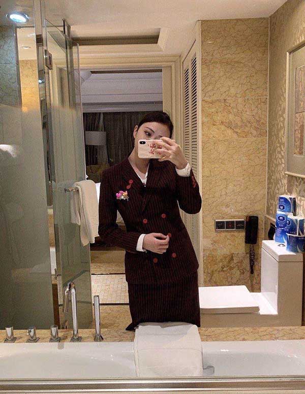 东京外围女经纪人